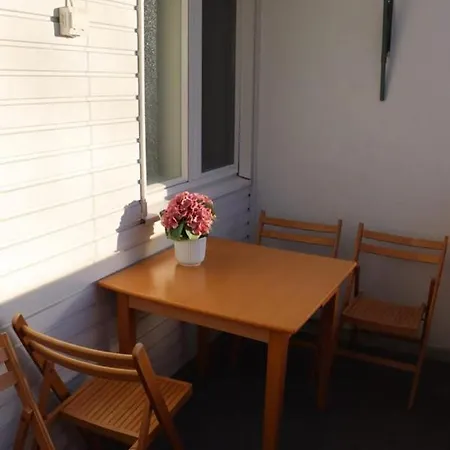 Middle Of Town Centre. Apartamento