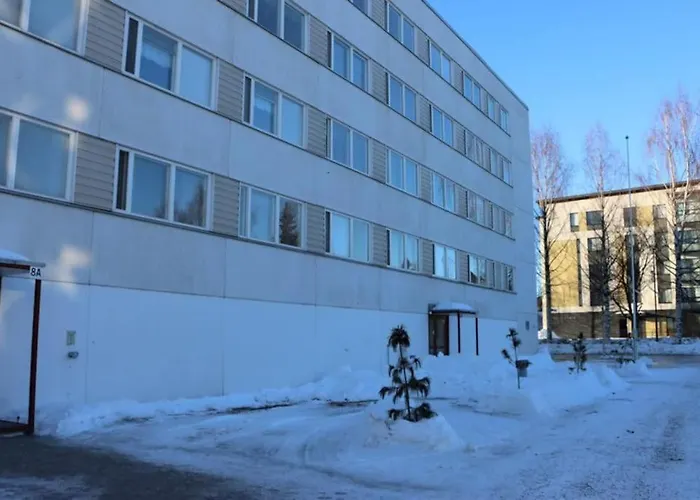 Middle Of Town Centre. *